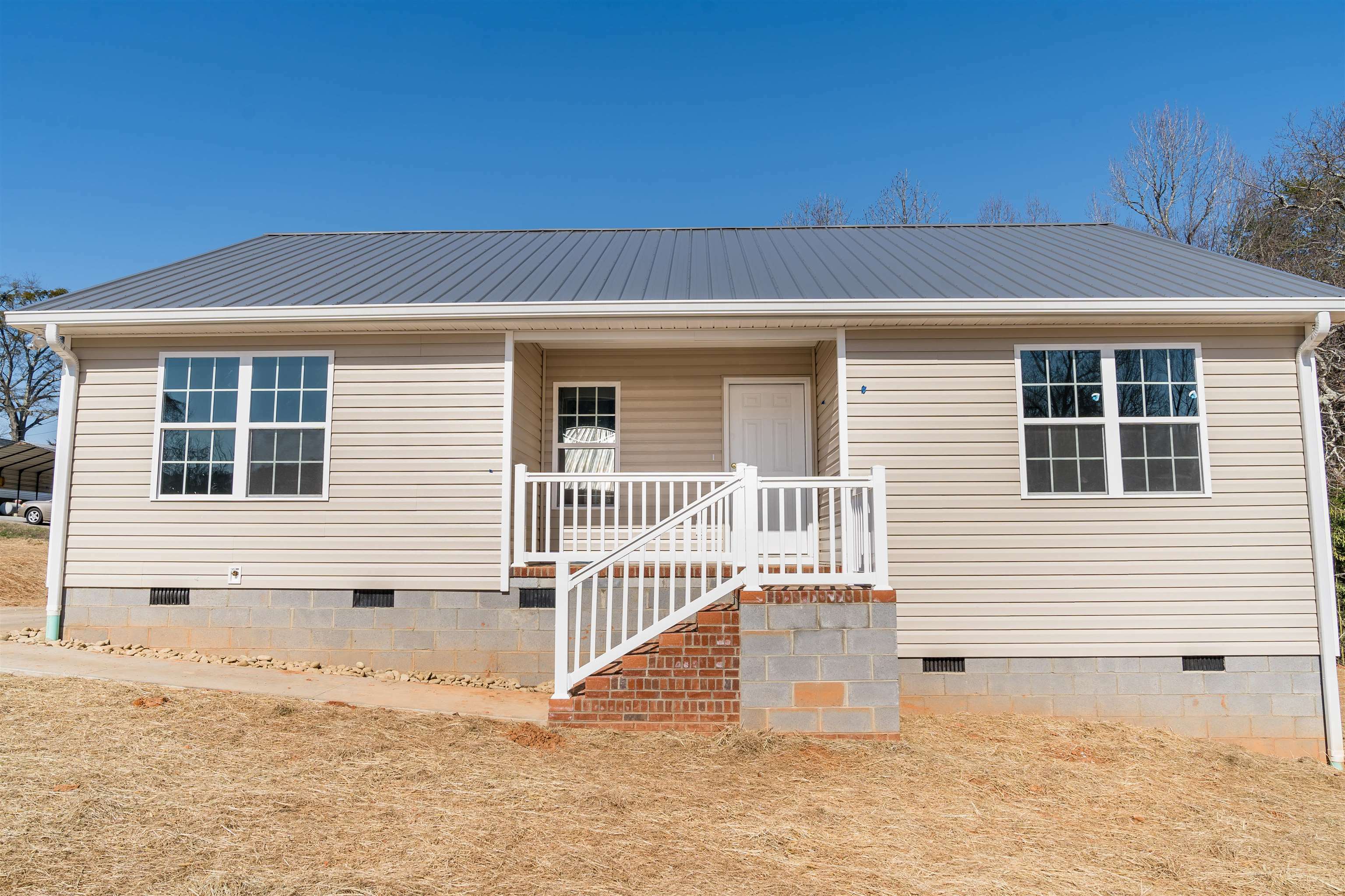 Property Photo:  1577 Old Pacolet Road  SC 29307 