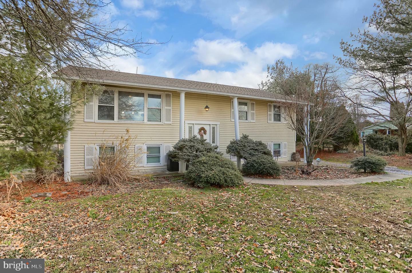 Property Photo: 67 Pawnee Lane PA 17032