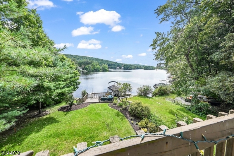 Property Photo:  377 Lake Shore Dr  NJ 07421 