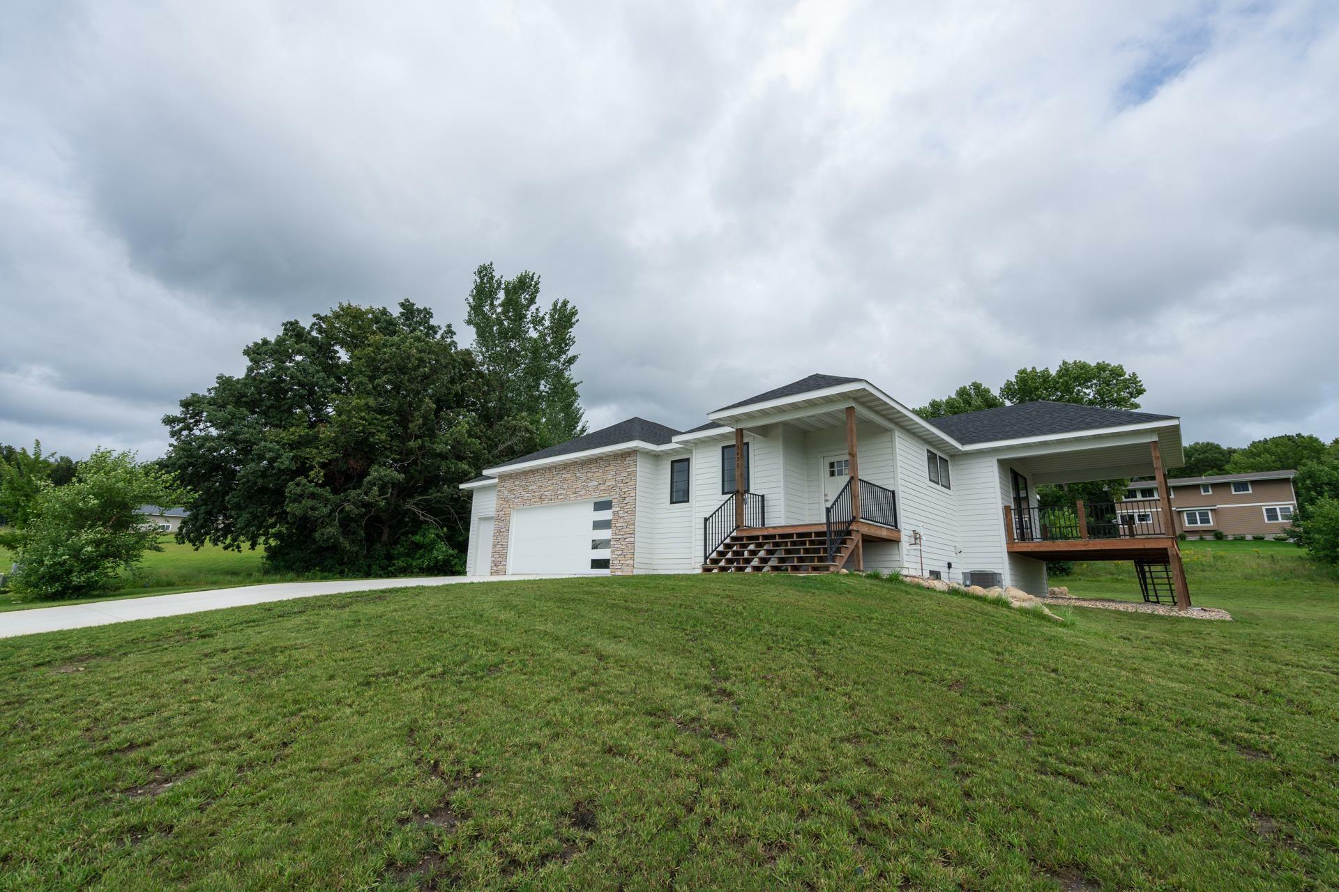 Property Photo:  3635 Crestwood Ridge NE  MN 56308 