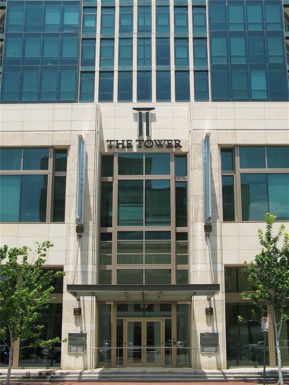 Property Photo: 500 Throckmorton Street 2507 TX 76102