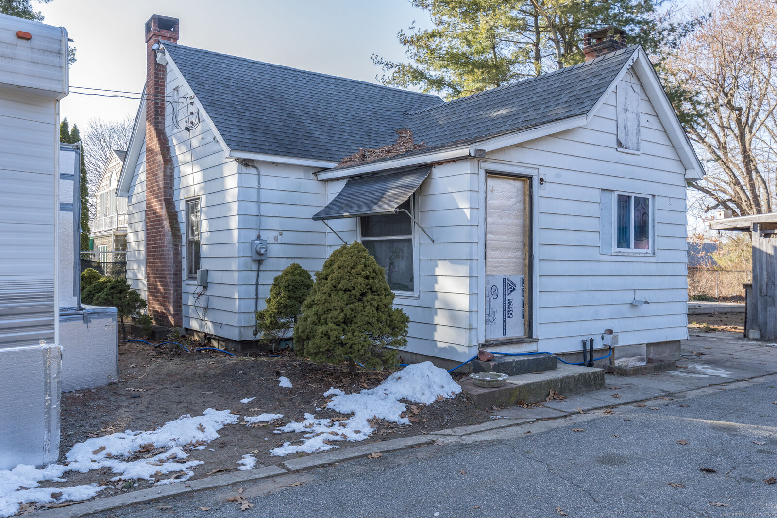 Property Photo: 33 Moody Road CT 06082