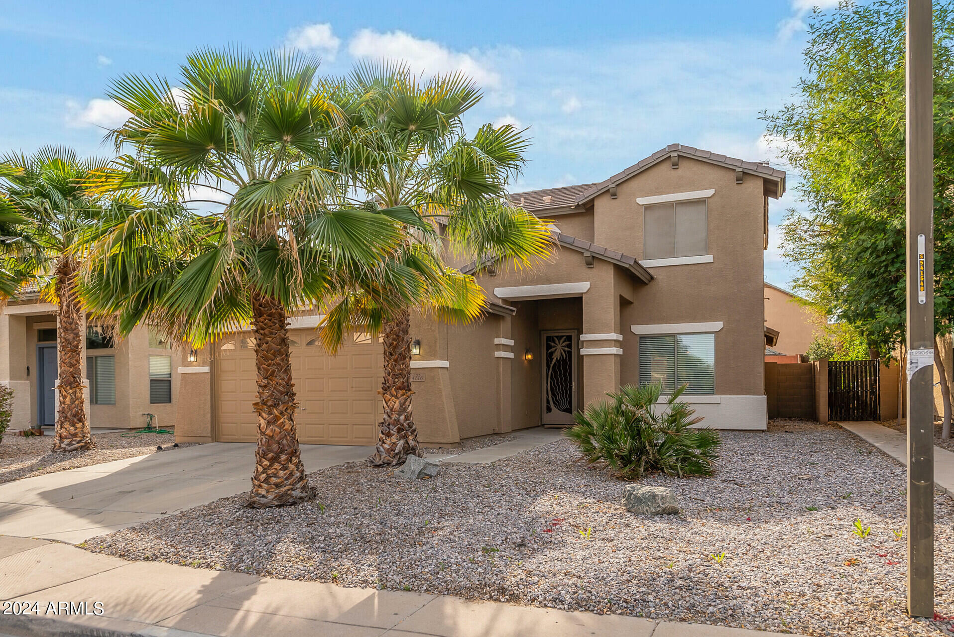 Property Photo:  4116 S 248th Drive  AZ 85326 