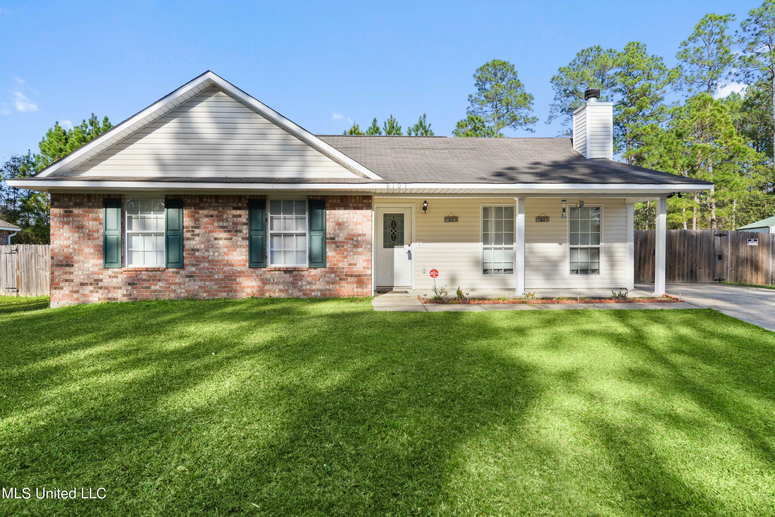 Property Photo:  8101 Longwood Drive  MS 39553 