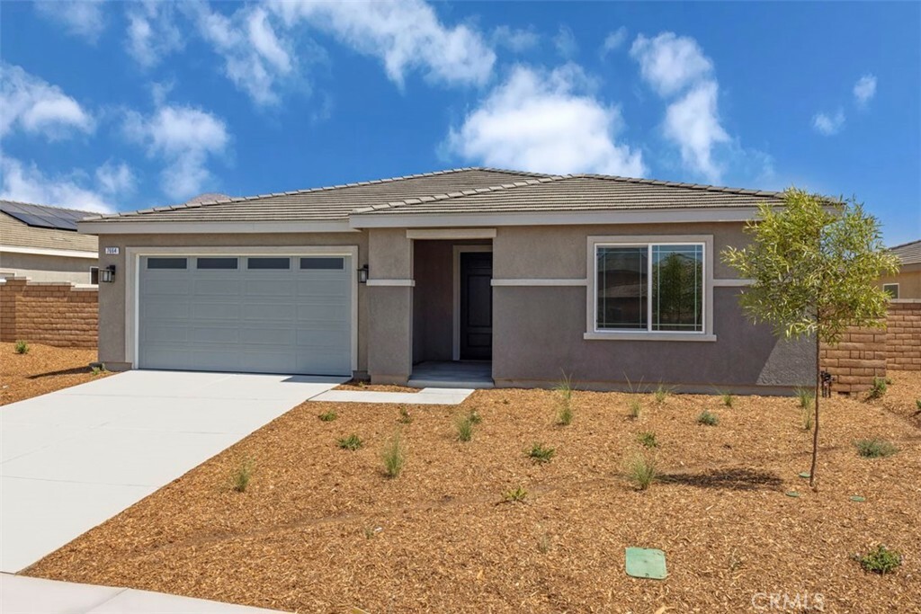 Property Photo:  7664 Nectarsweet Drive  CA 92507 