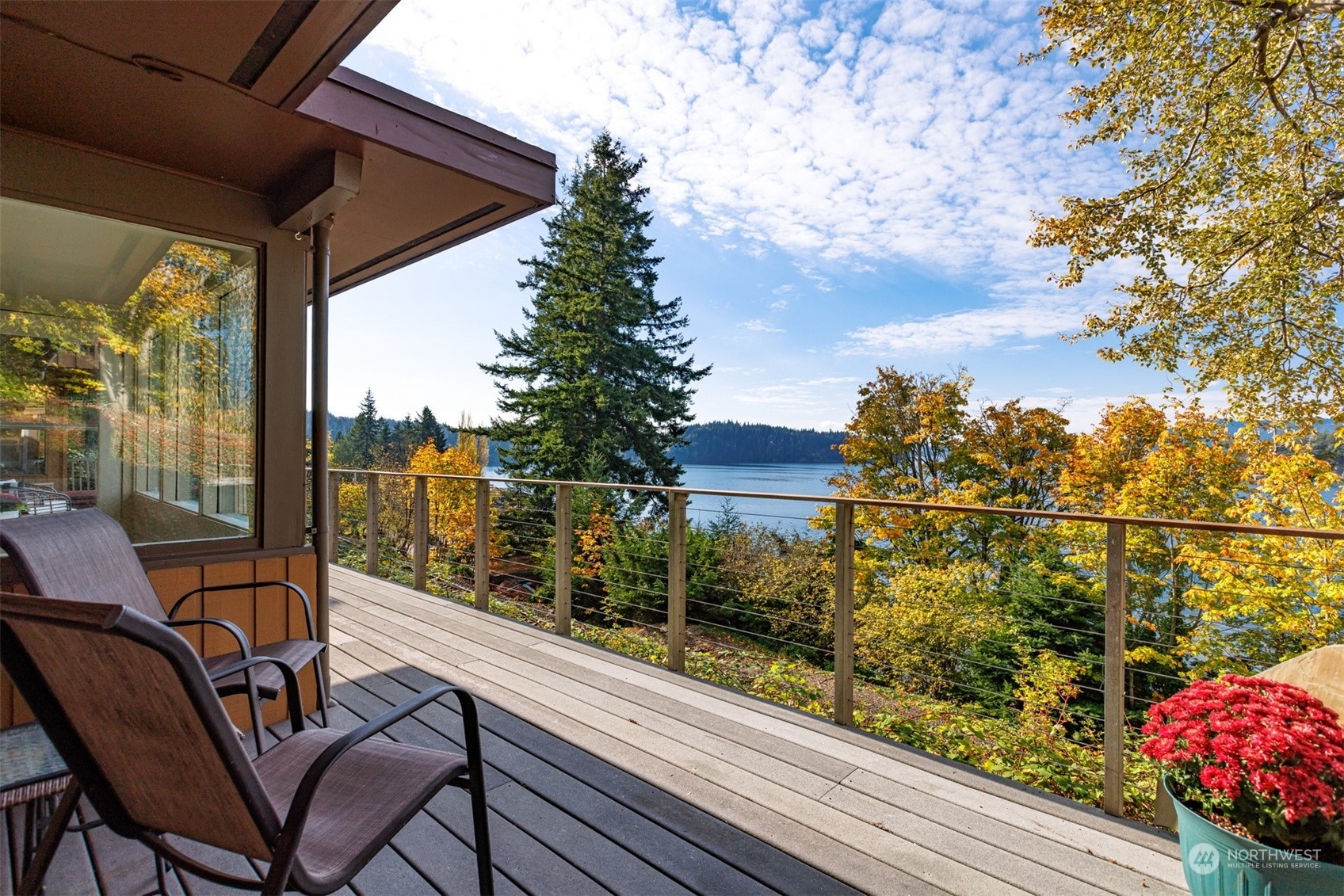 Property Photo:  1003 Chuckanut Drive  WA 98229 