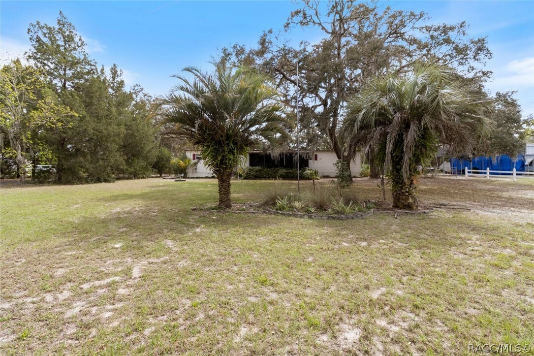 Property Photo:  8252 E Sunray Lane  FL 34436 