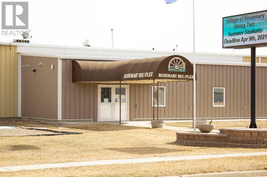 Photo de la propriété:  17 Cottonwood Crescent  AB T0J 2W0 