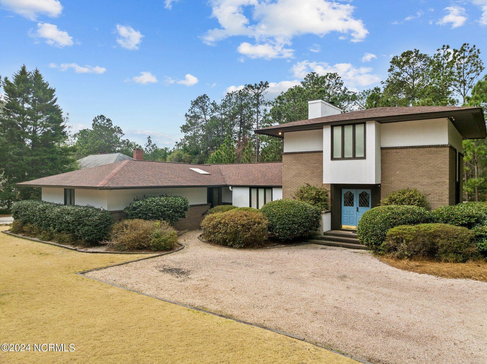 Property Photo: 800 Donald Ross Drive NC 28374