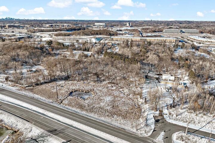 Property Photo:  3400 Highway 55  MN 55121 
