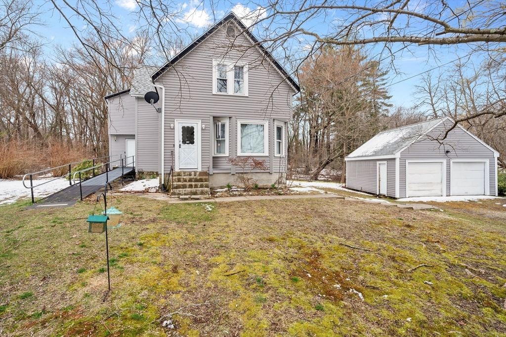 Property Photo:  76 Ayer St  MA 01844 