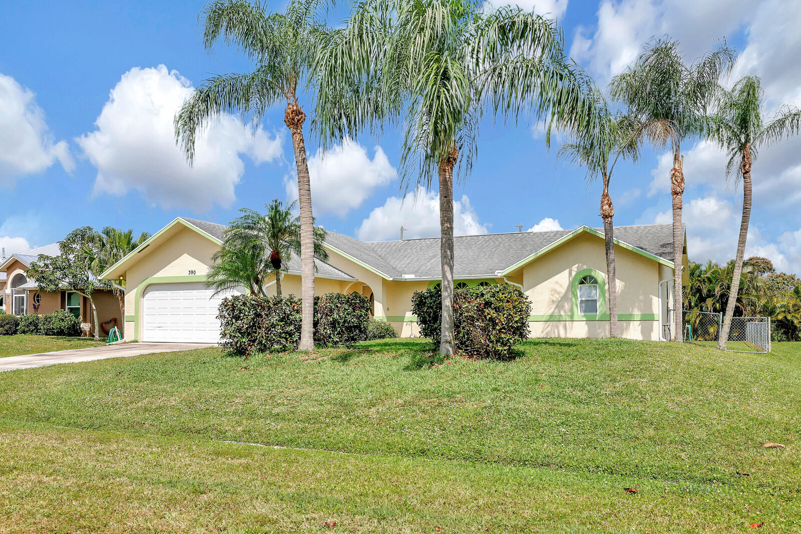 Property Photo:  390 SE Cork Road  FL 34984 