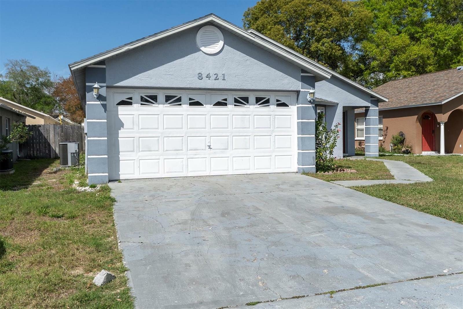 Property Photo:  8421 Goldome Drive  FL 34668 