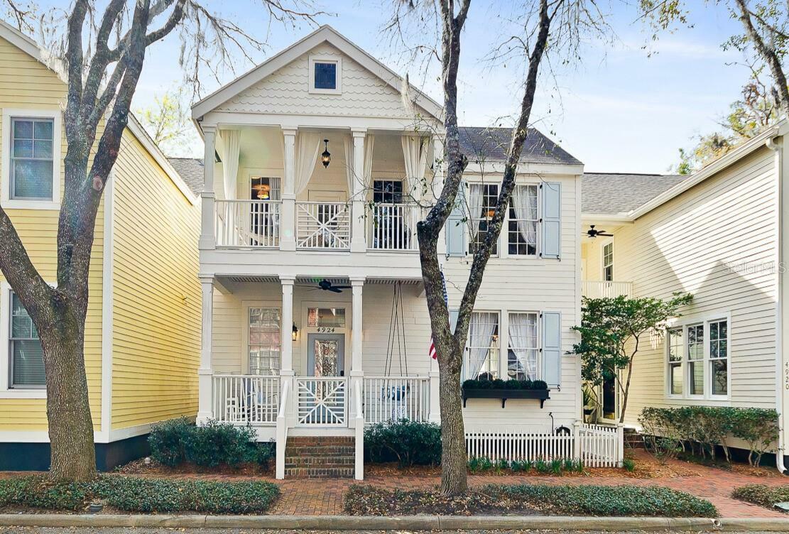 Property Photo: 4924 SW 91st Drive FL 32608