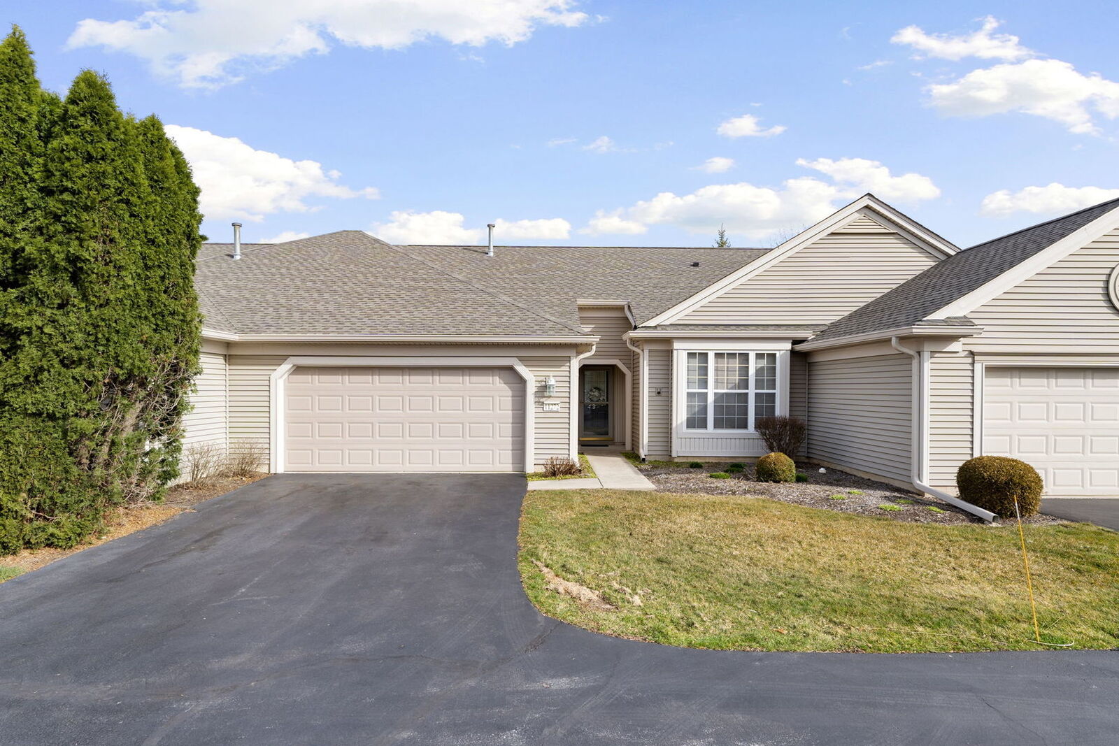 Property Photo:  11272 Heatherdale Lane  IL 60142 