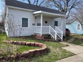 Property Photo: 405 W Adams Street MO 63755