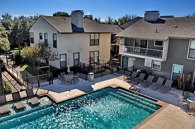 Property Photo: 5909 Birchbrook Drive 233 TX 75206
