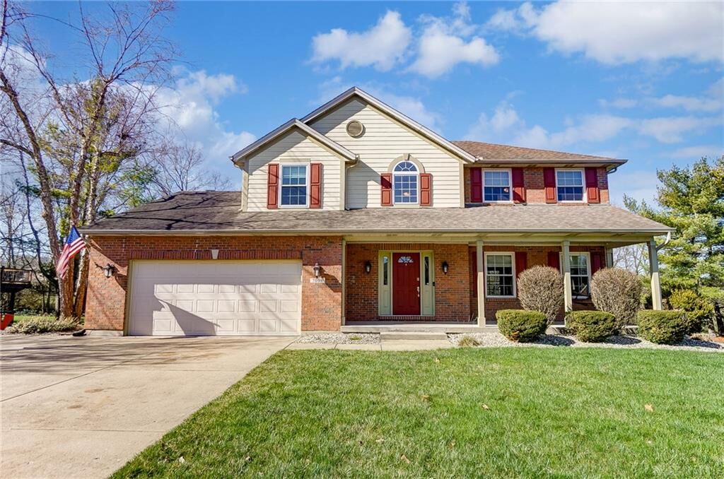 Property Photo: 7009 Crown Pointe Drive OH 45011