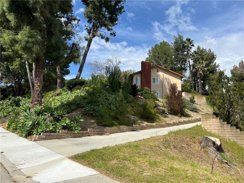 Property Photo:  21423 Broken Arrow Drive  CA 91765 