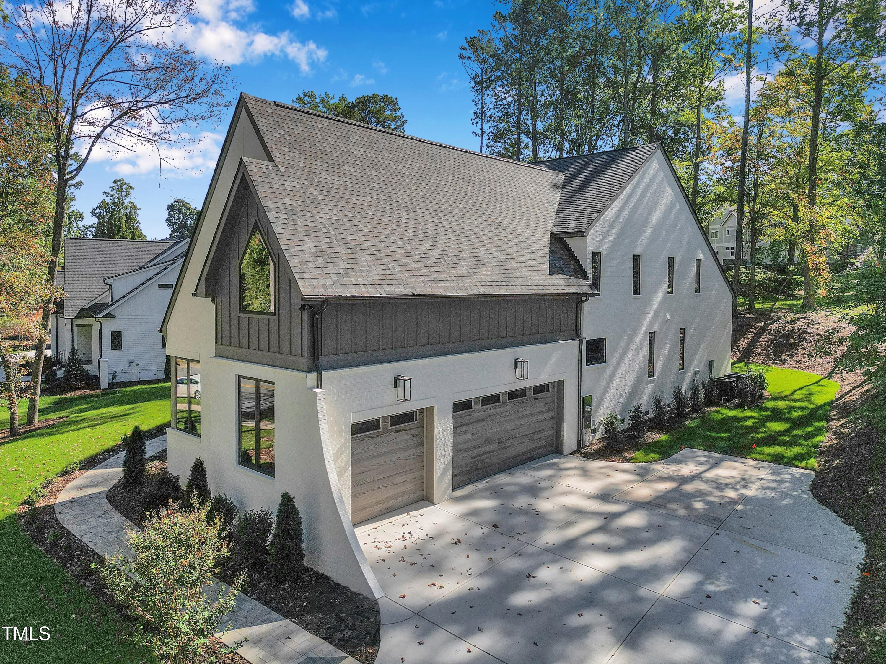 Property Photo:  1312 Hunting Ridge Road  NC 27615 