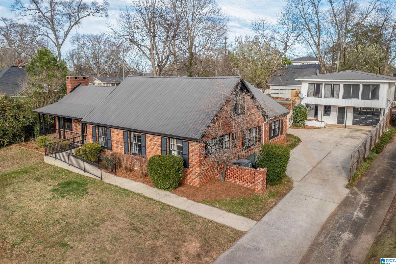 Property Photo:  404 S Main Street  AL 36272 