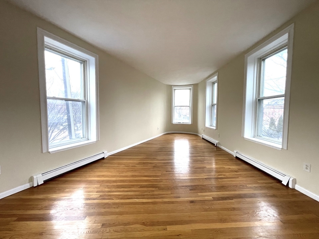Property Photo: 124 Winnisimmet Street 3 MA 02150