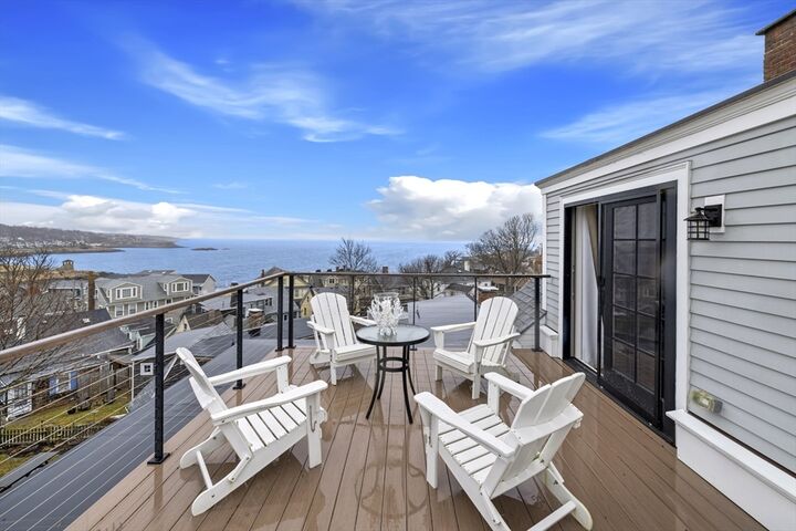 Property Photo:  8 Hale St  MA 01966 