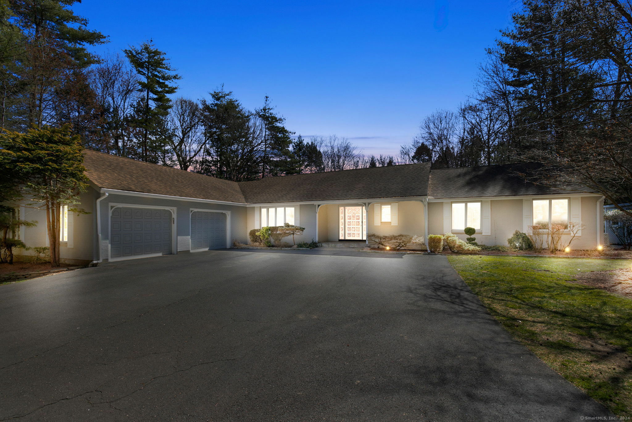 Property Photo:  34 Woodduck Farms Road  CT 06095 