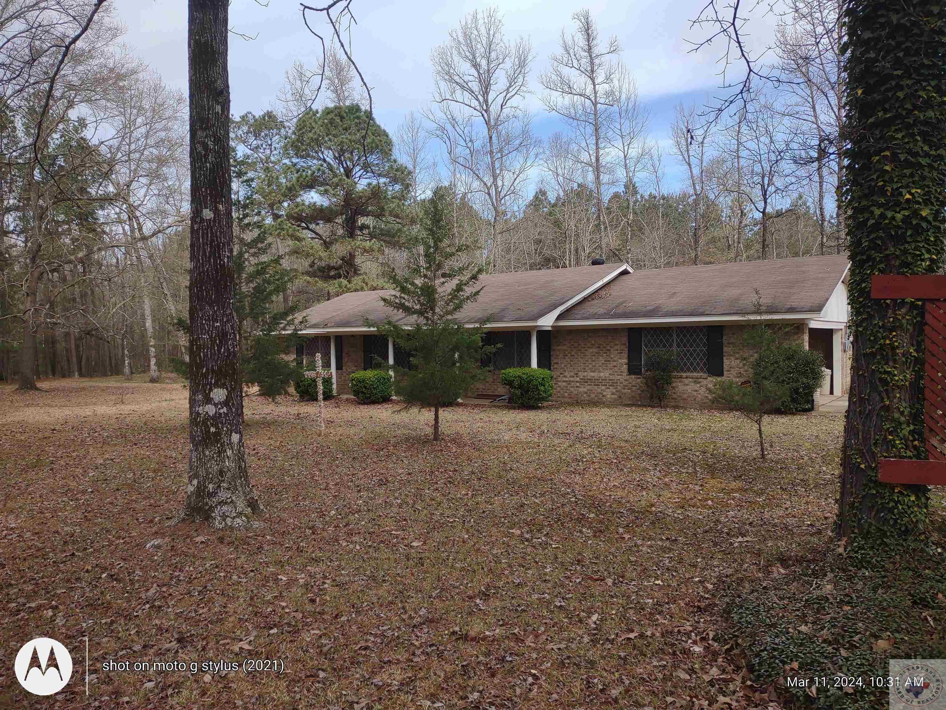 Property Photo: 10525 St Hwy 196 AR 71854