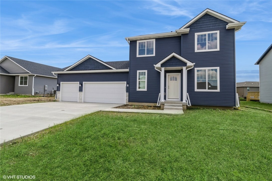 Property Photo: 3021 6th Avenue SW IA 50009