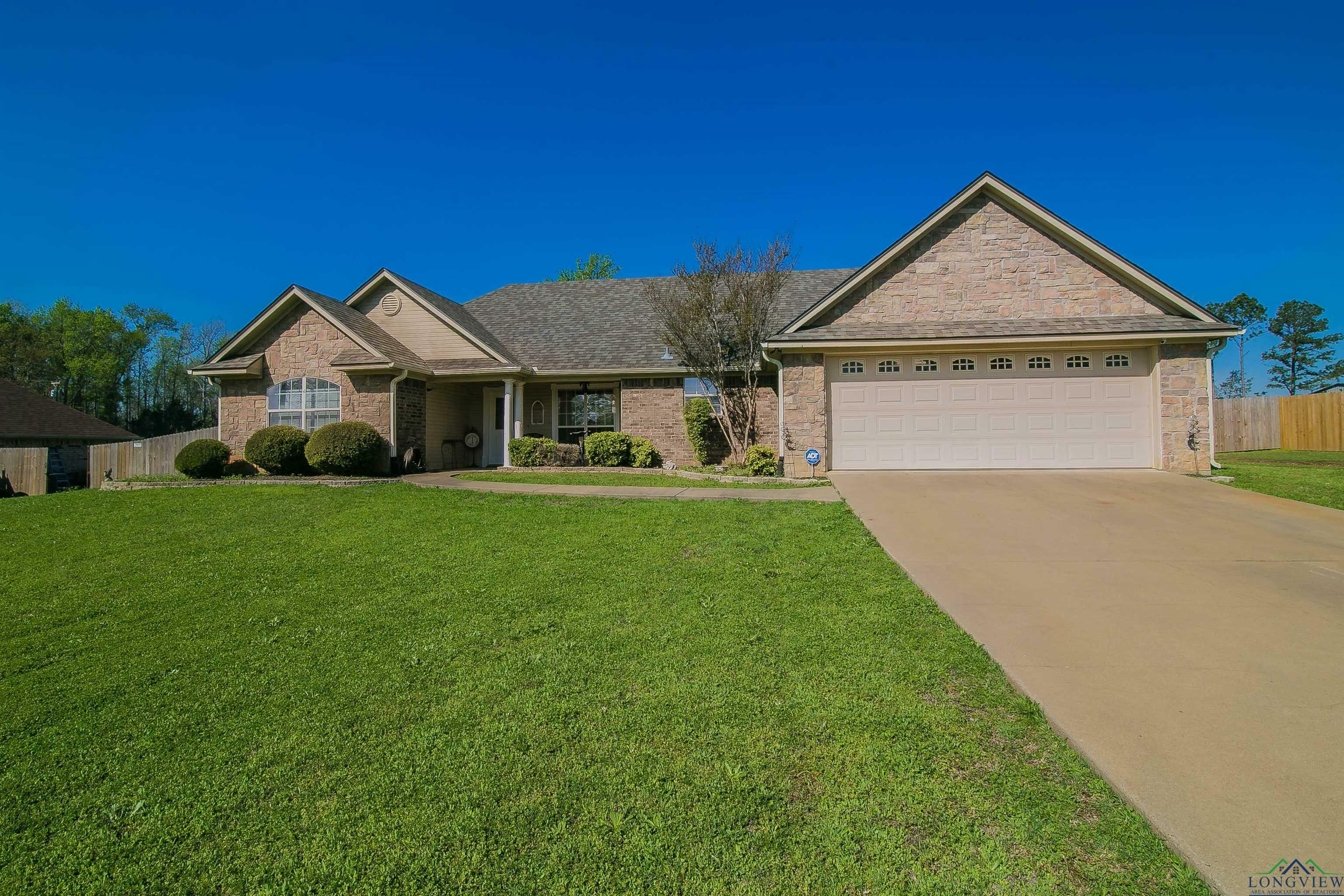 201 Azalea Rd  Gilmer TX 75645 photo