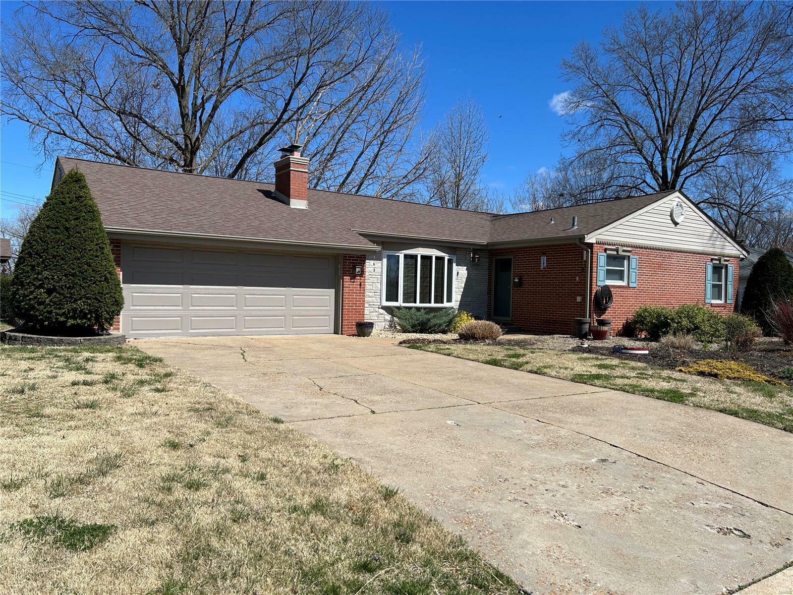 Property Photo:  1515 1st Parkway  MO 63090 
