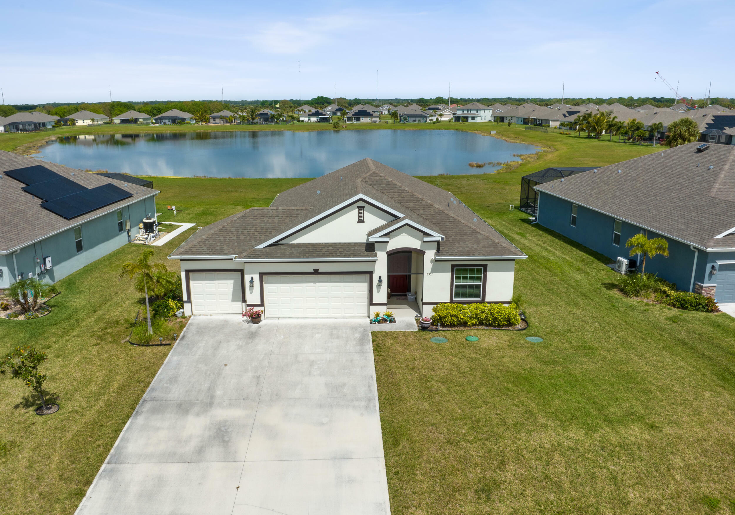 Property Photo:  8351 Laguna Circle  FL 32976 