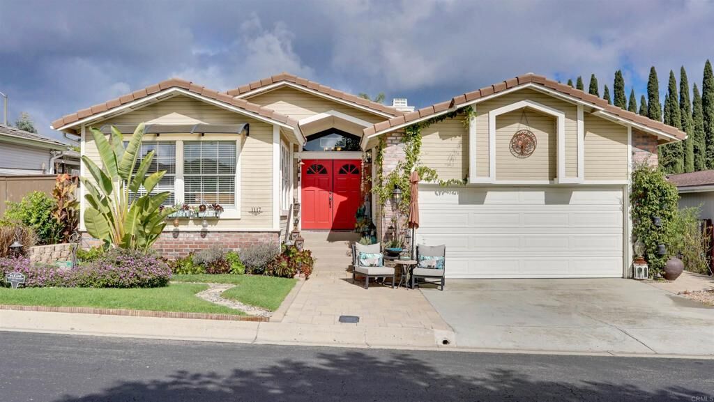 Property Photo: 1117 Harvest Lane CA 92081