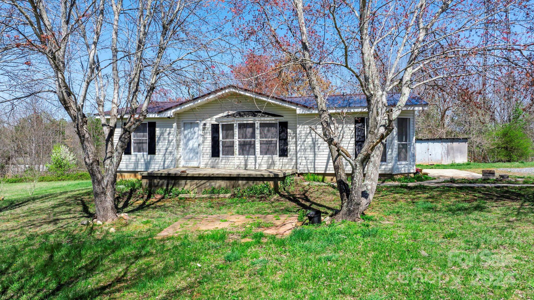 Property Photo:  6135 George Hildebran Drive  NC 28612 