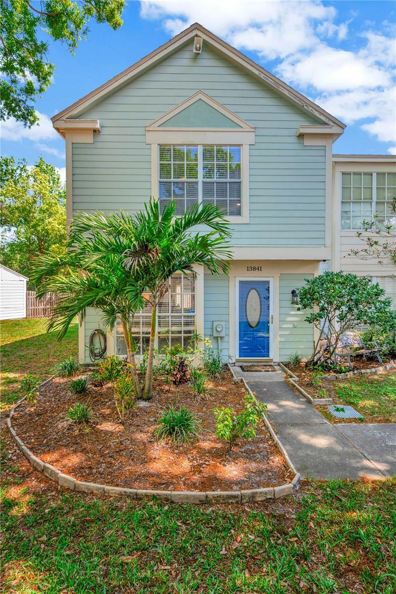 Property Photo:  13841 Fletchers Mill Drive  FL 33613 