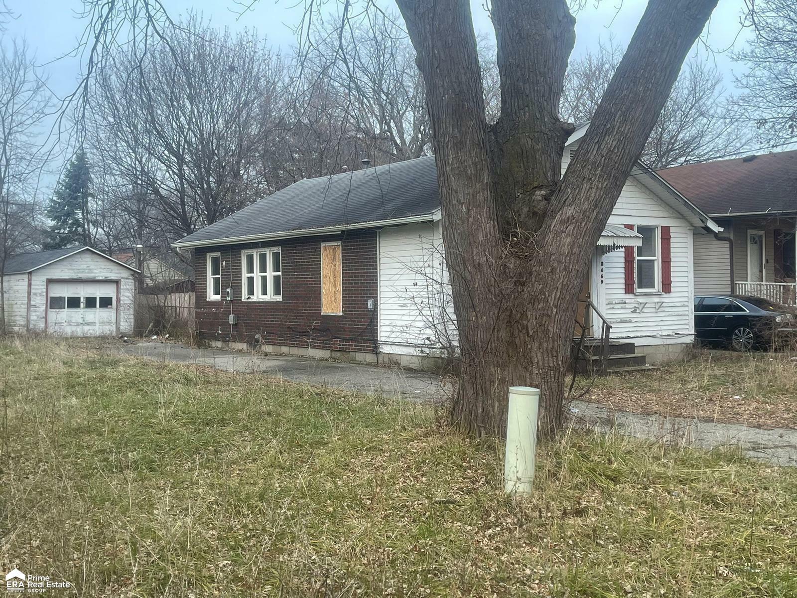 Property Photo:  2469 Baldwin  MI 48601 