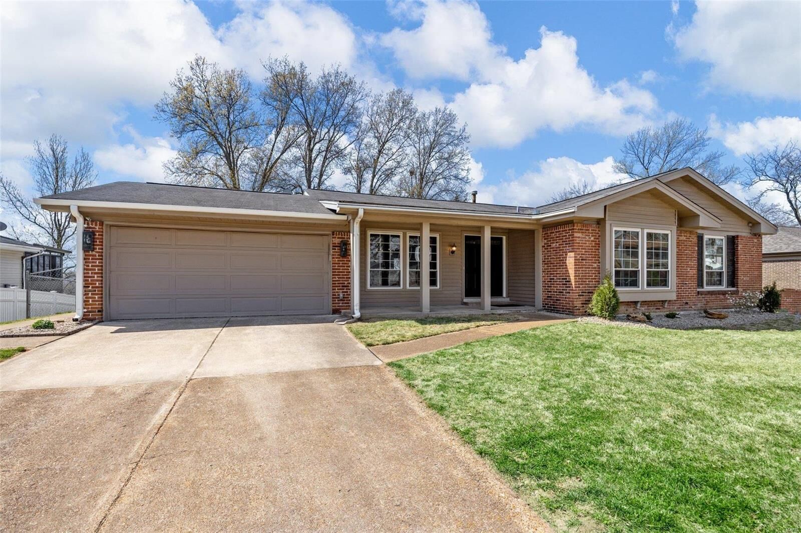 Property Photo: 1015 Julianna Drive MO 63011