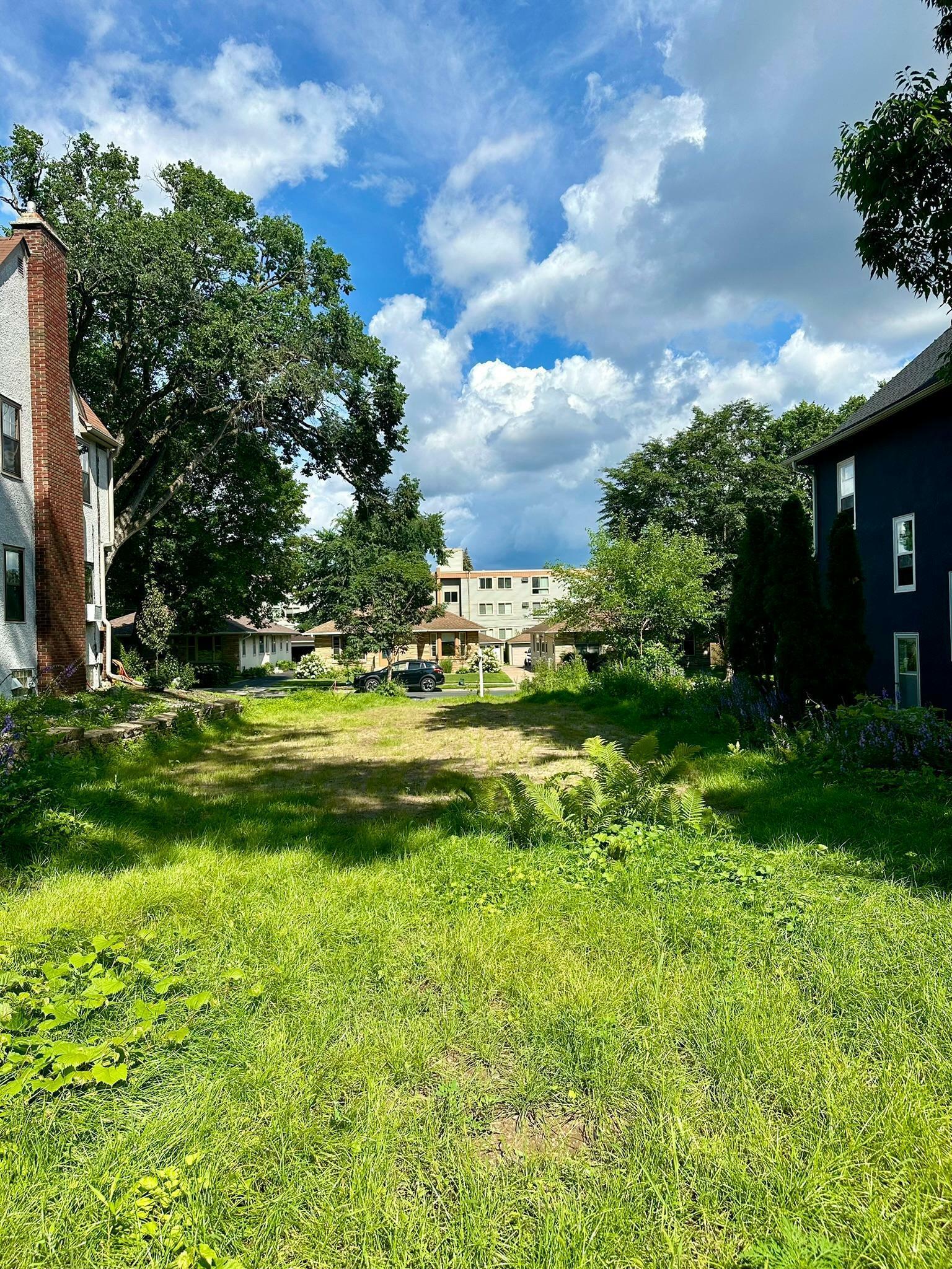 Property Photo:  3540 Holmes Avenue S  MN 55408 