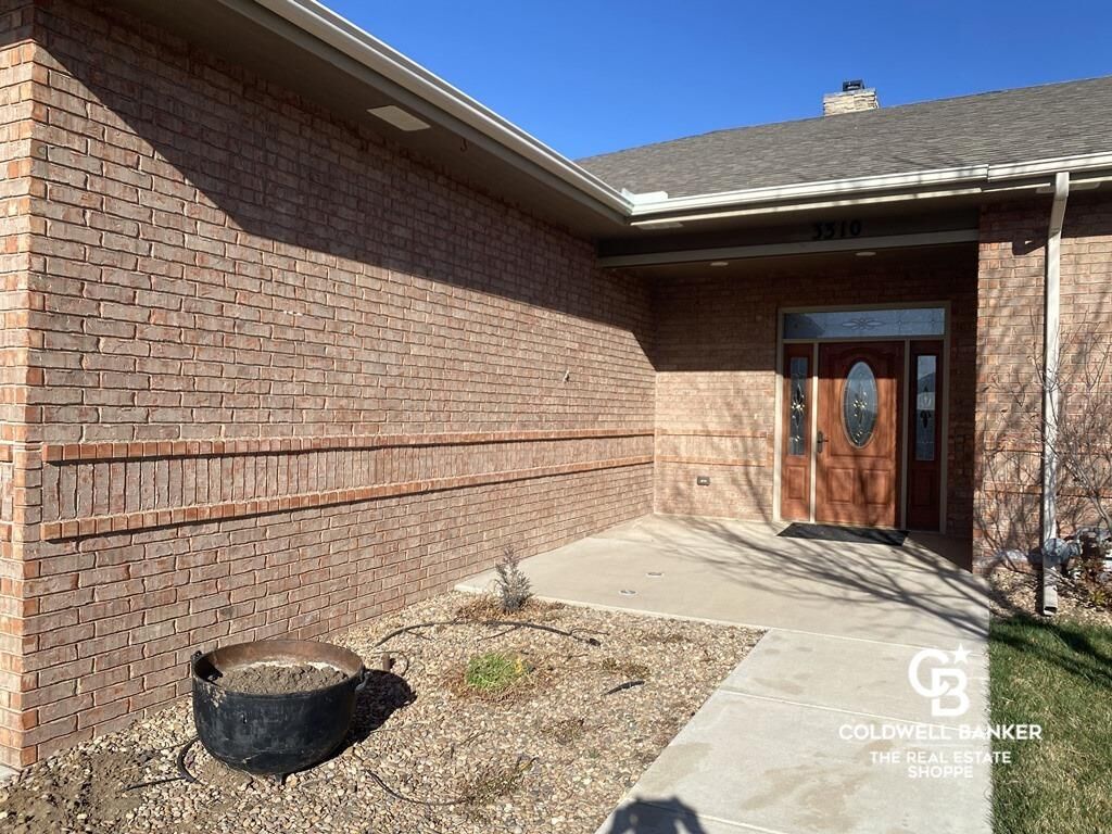 Property Photo:  3310 Eagle Street  KS 67846 