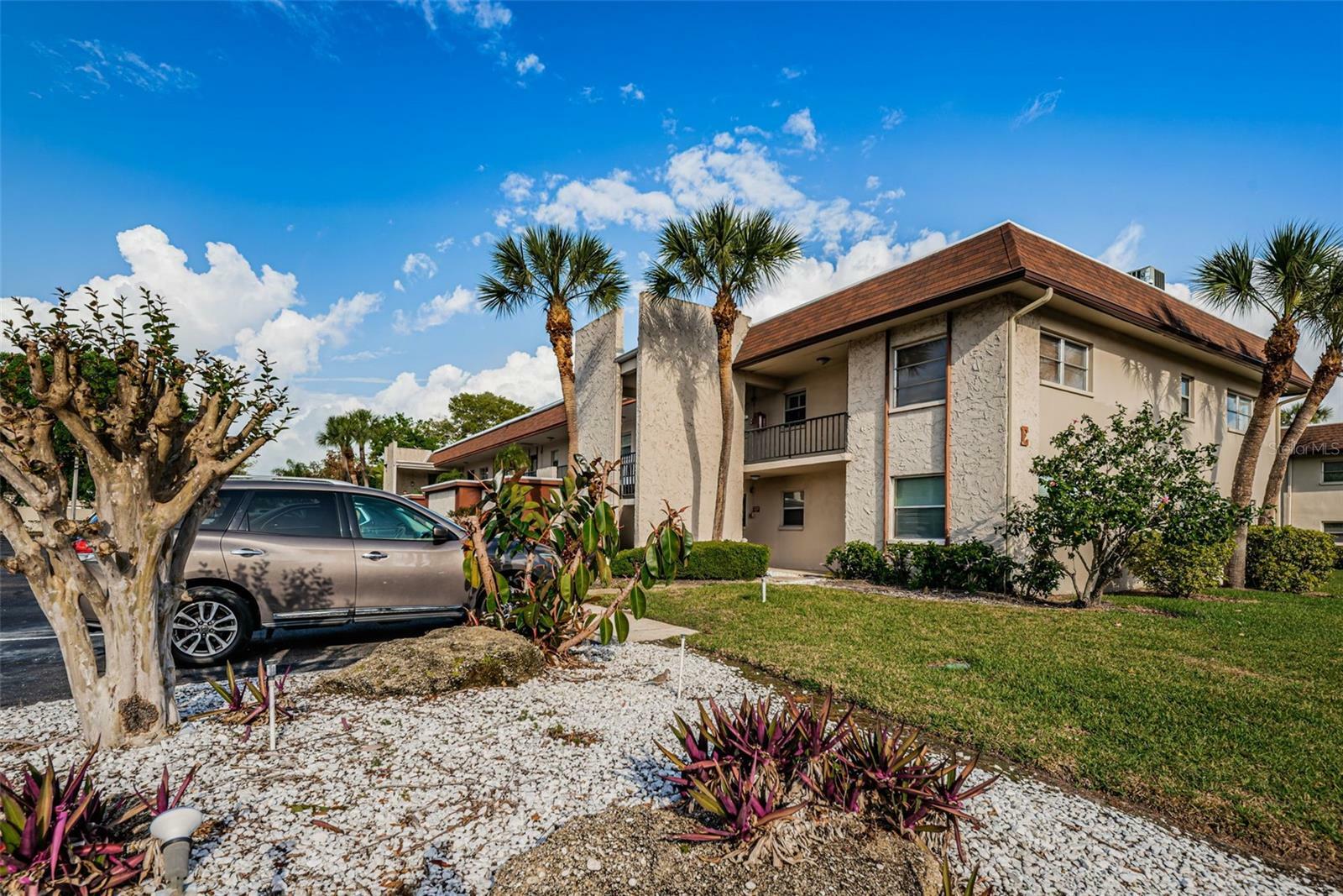 Property Photo:  2750 E Bay Drive 10E  FL 33771 