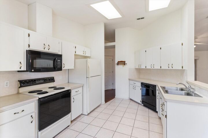 Property Photo: 9070 E Coker Creek Lane FL 34450