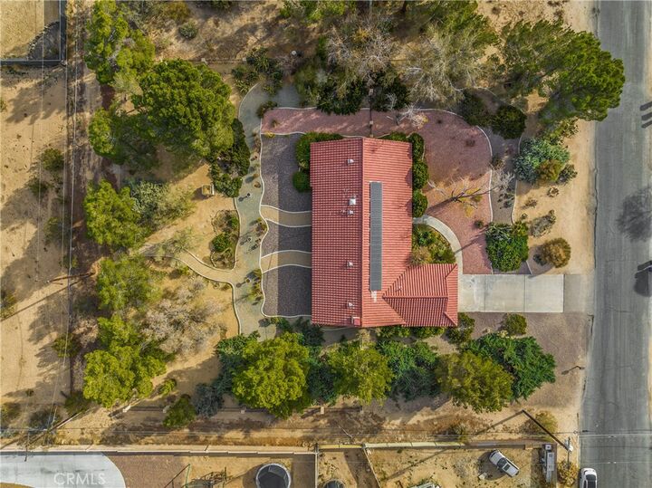 Property Photo: 18912 Waseca Road CA 92307