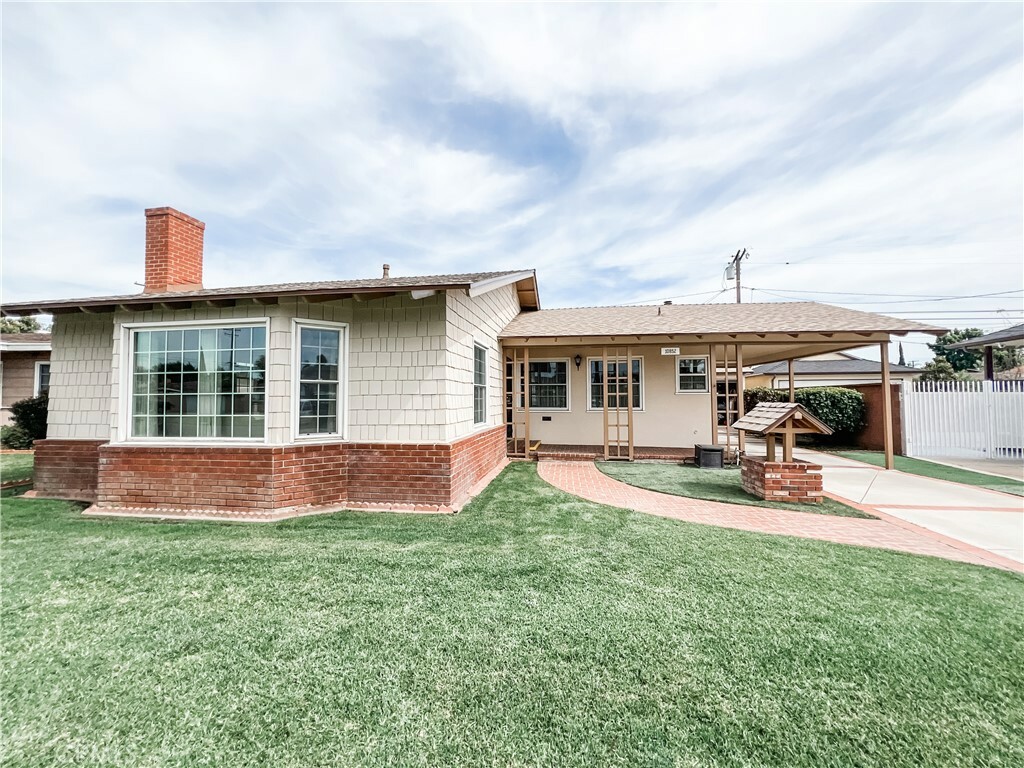 Property Photo:  10852 Hasty Avenue  CA 90241 