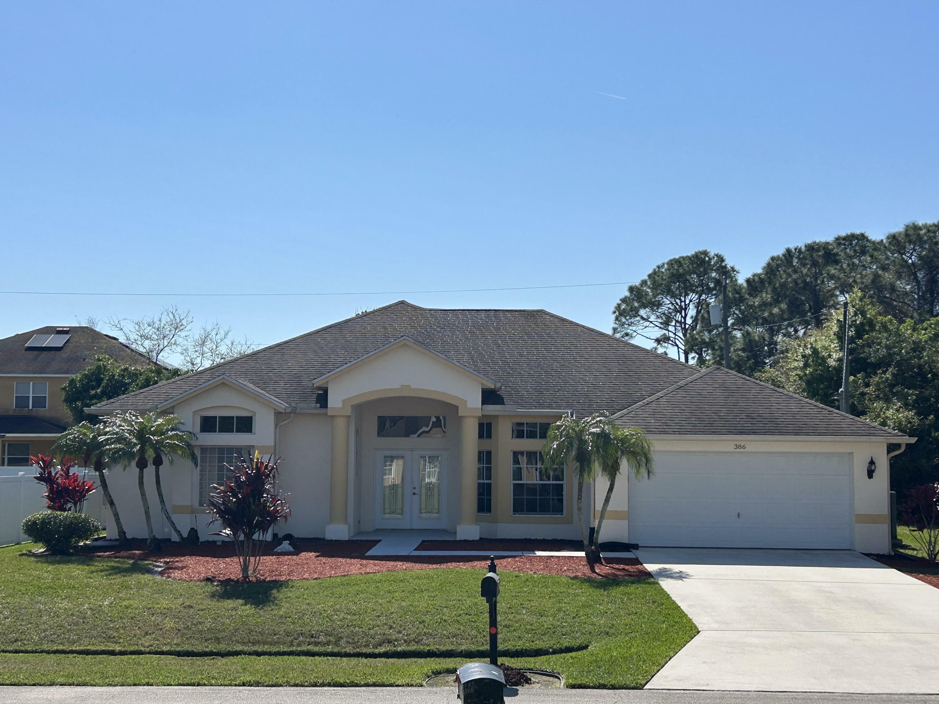 386 SW Donna Terrace  Port Saint Lucie FL 34984 photo