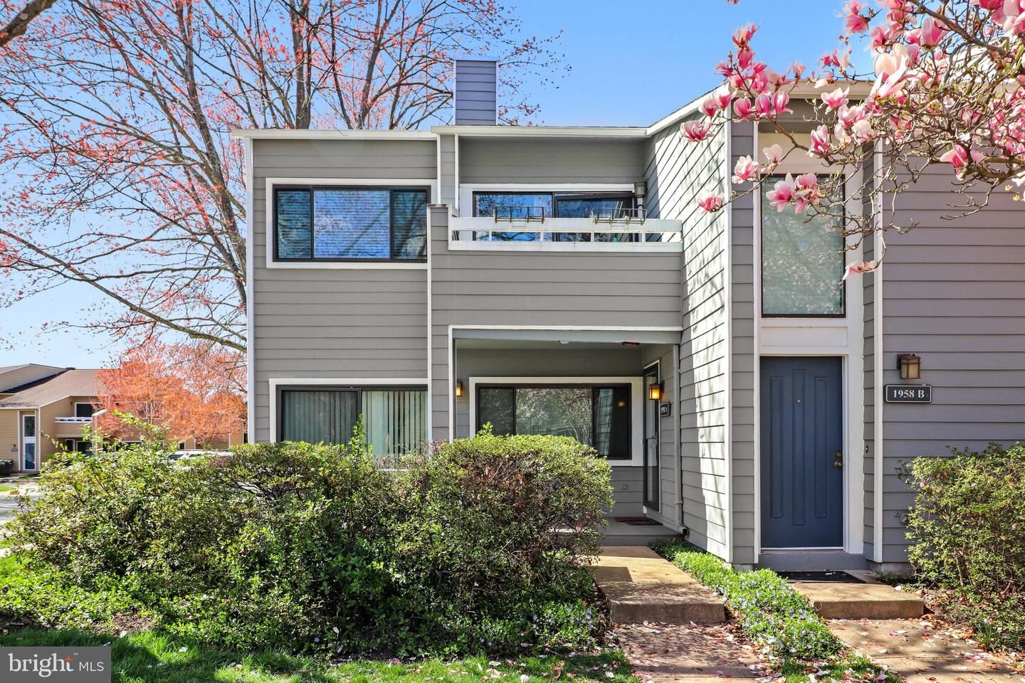 Property Photo: 1958 Villaridge Drive A 1958A VA 20191