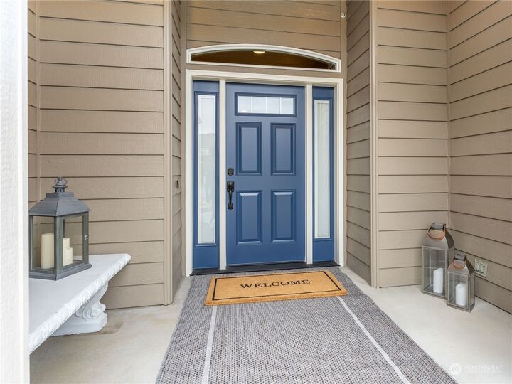 Property Photo:  1604 Hannah Way  WA 98802