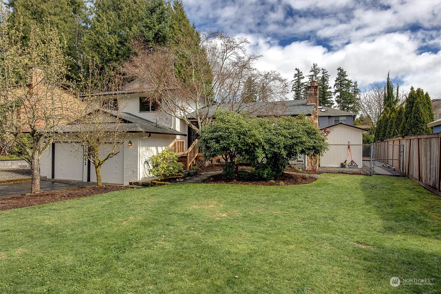 Property Photo:  17303 30th Drive SE  WA 98012 