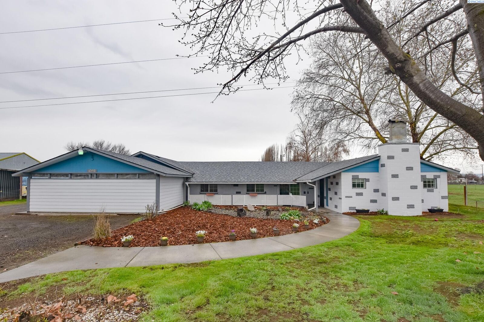 Property Photo: 14501 N Griffin WA 99350