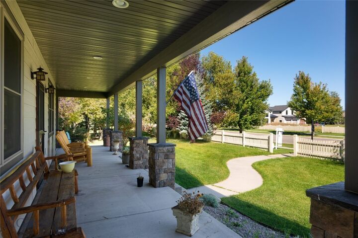 Property Photo: 3726 Bungalow Lane MT 59715